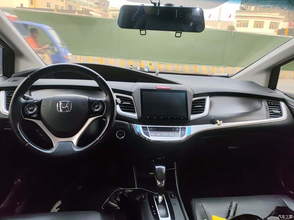 Honda Jade, 2016 8