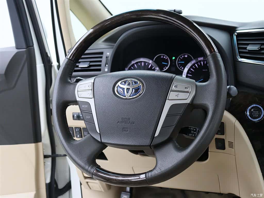 Toyota Alphard, 2015 15