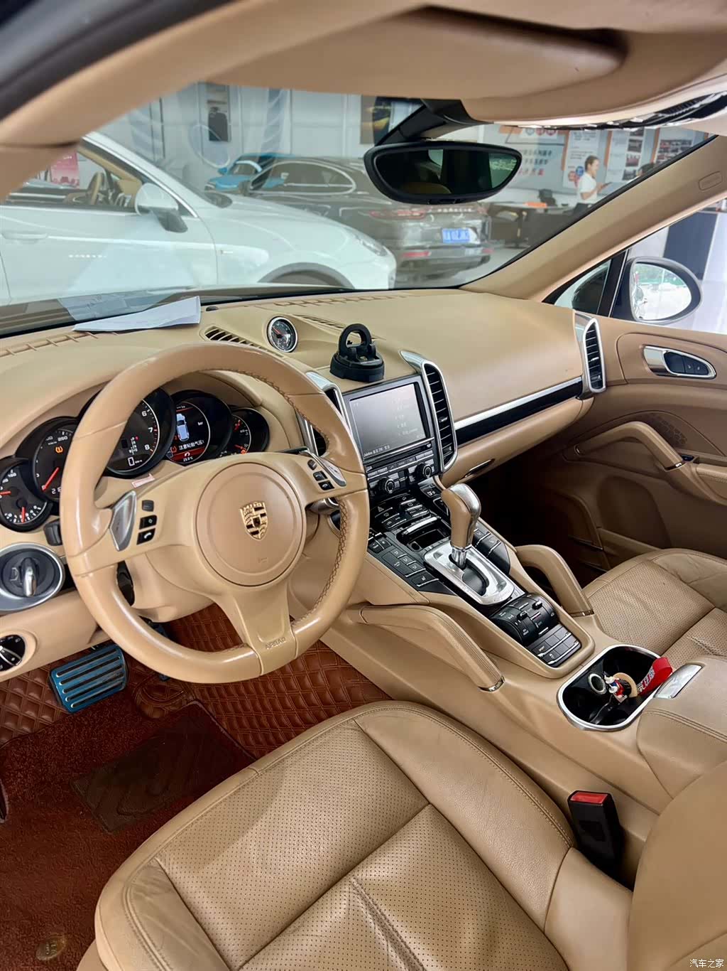 Porsche Cayenne, 2014 8