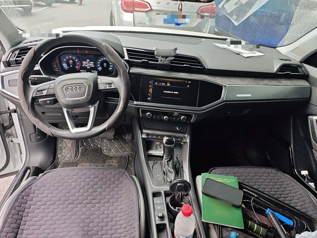 Audi Q3, 2020 все фото