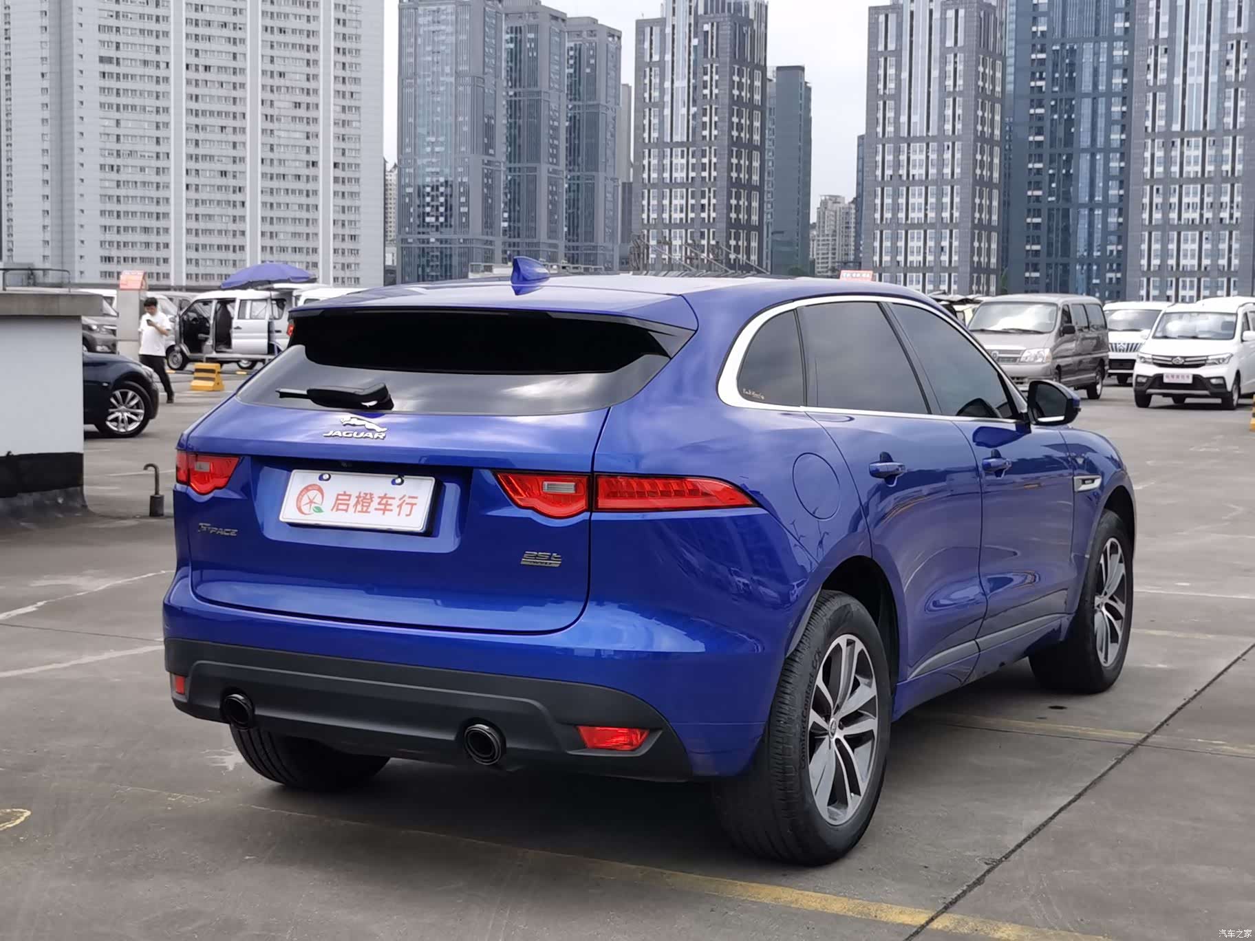 Jaguar F-PACE, 2017 15