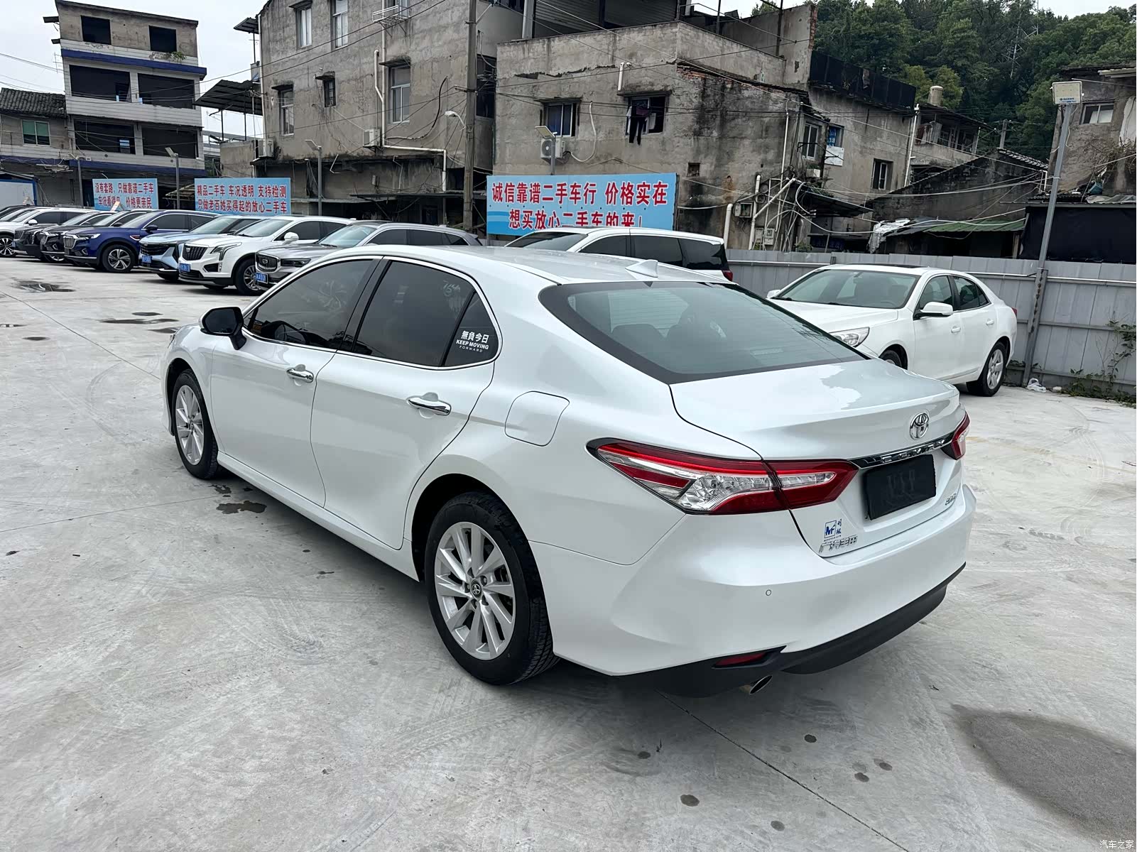 Toyota Camry, 2023 3