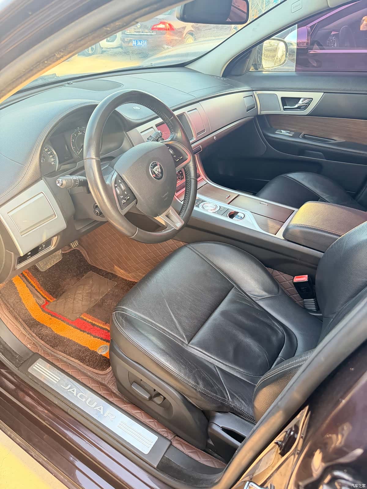 Jaguar XF, 2014 6