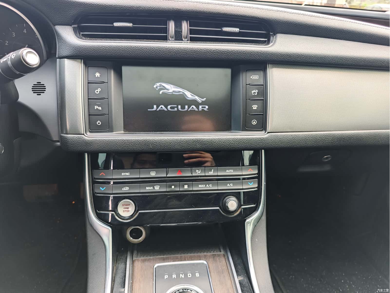 Land Rover XFL, 2017 19