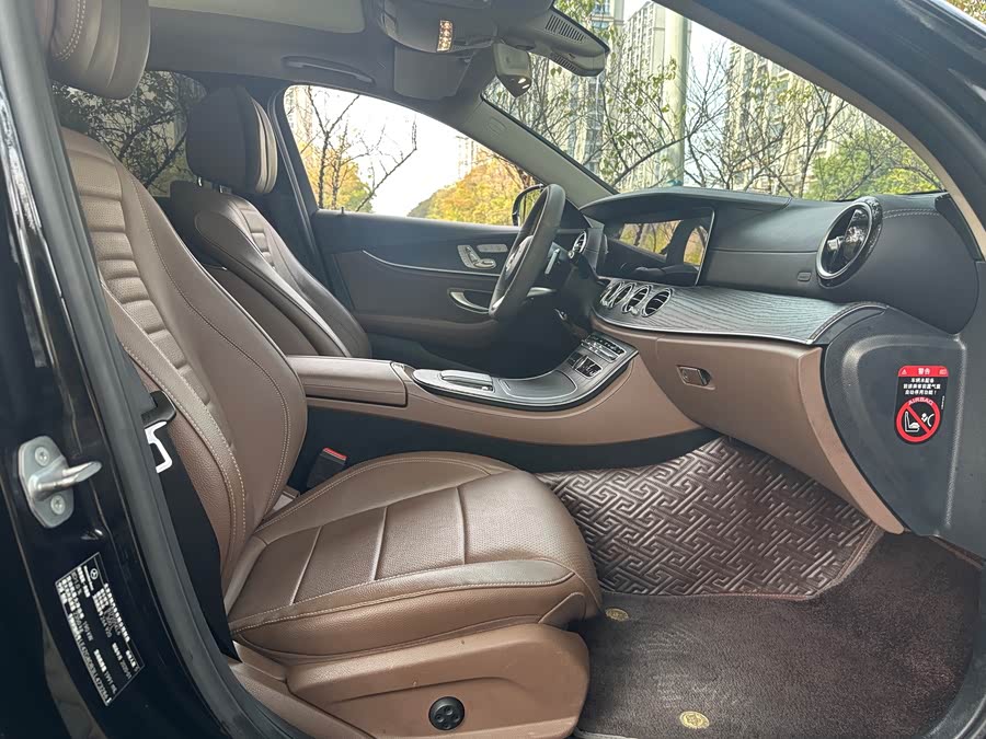 Mercedes-Benz E-Class 2020, фото 11