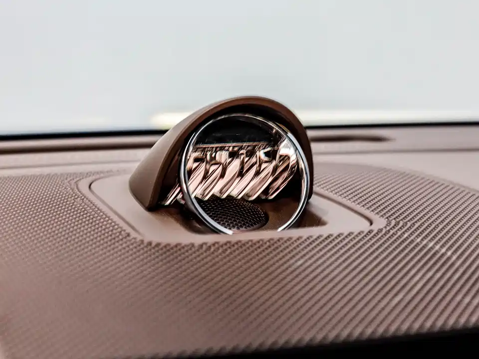 HarmonyOS Ask the world M9