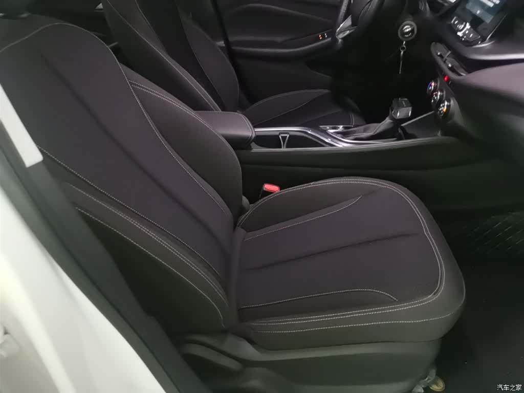 Buick Verano, 2023 25