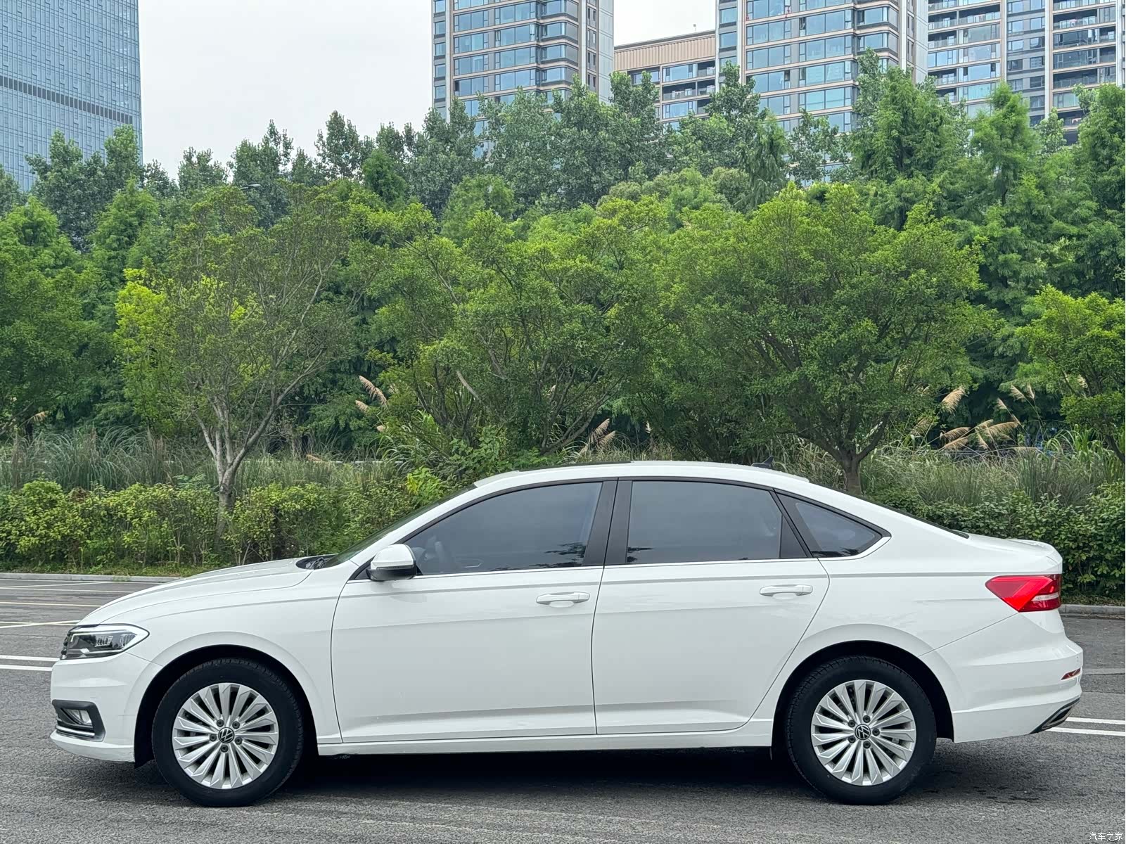 Volkswagen Lavida, 2021 19