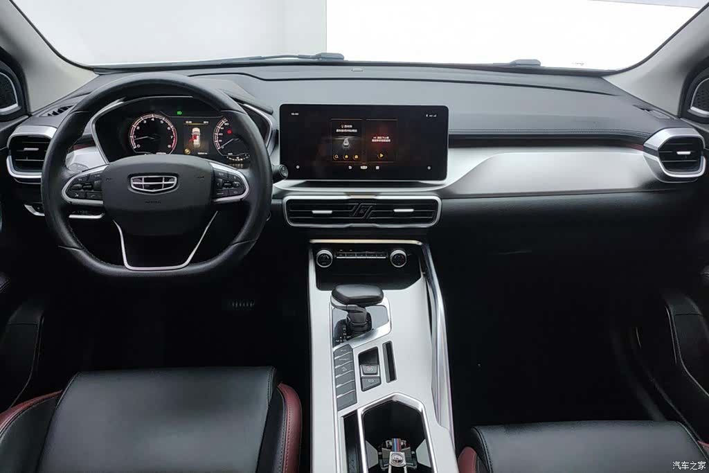 Geely Coolray, 2021 12