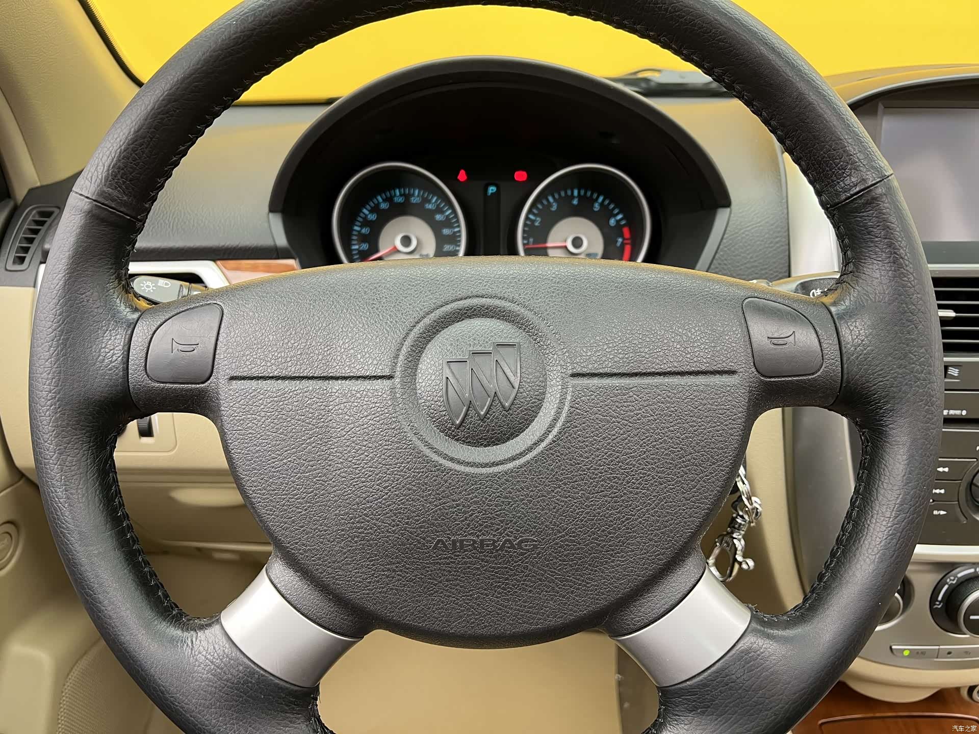 Buick 1.6LX-AT, 2010 9