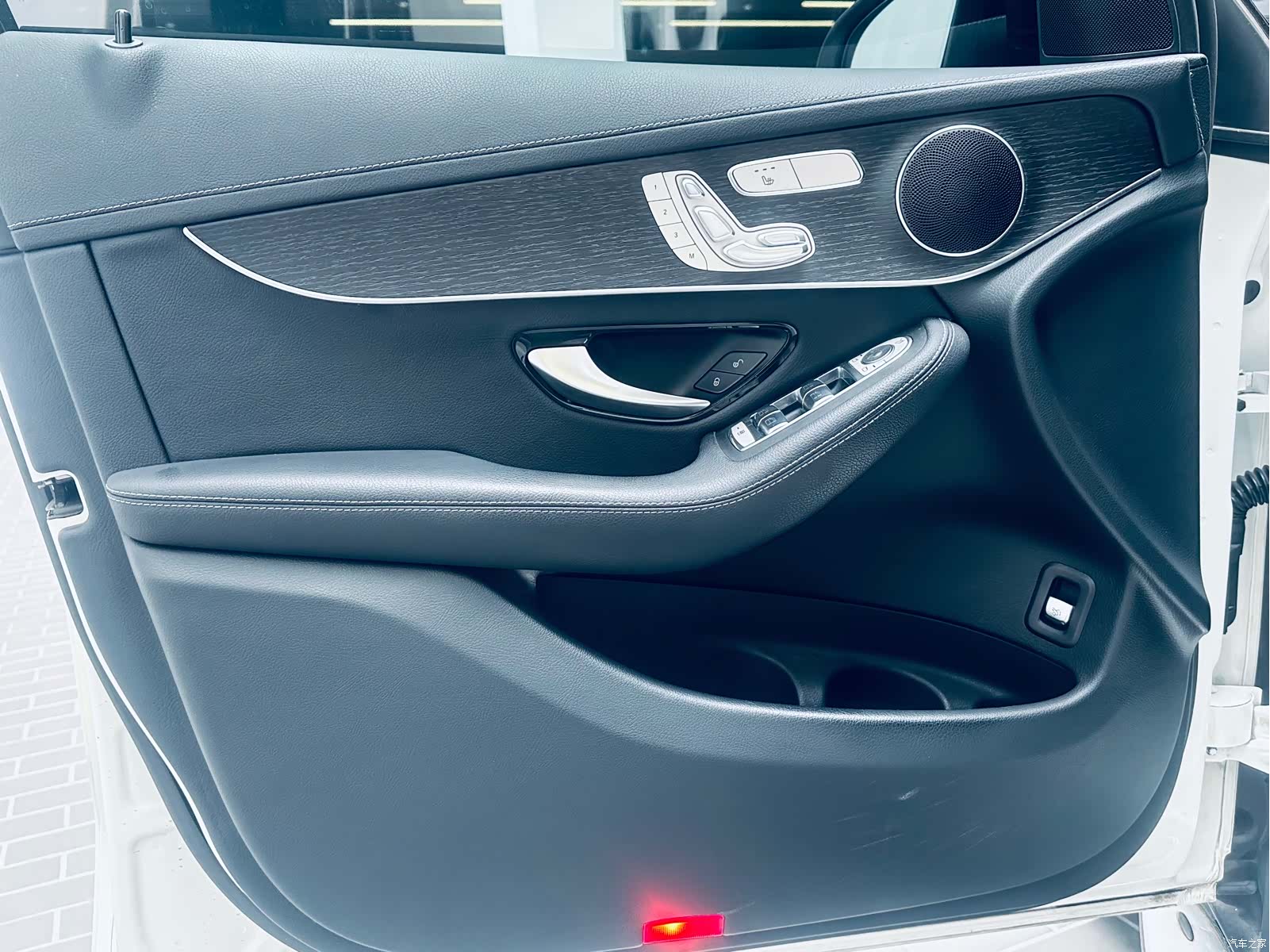 Mercedes-Benz GLC, 2021 16