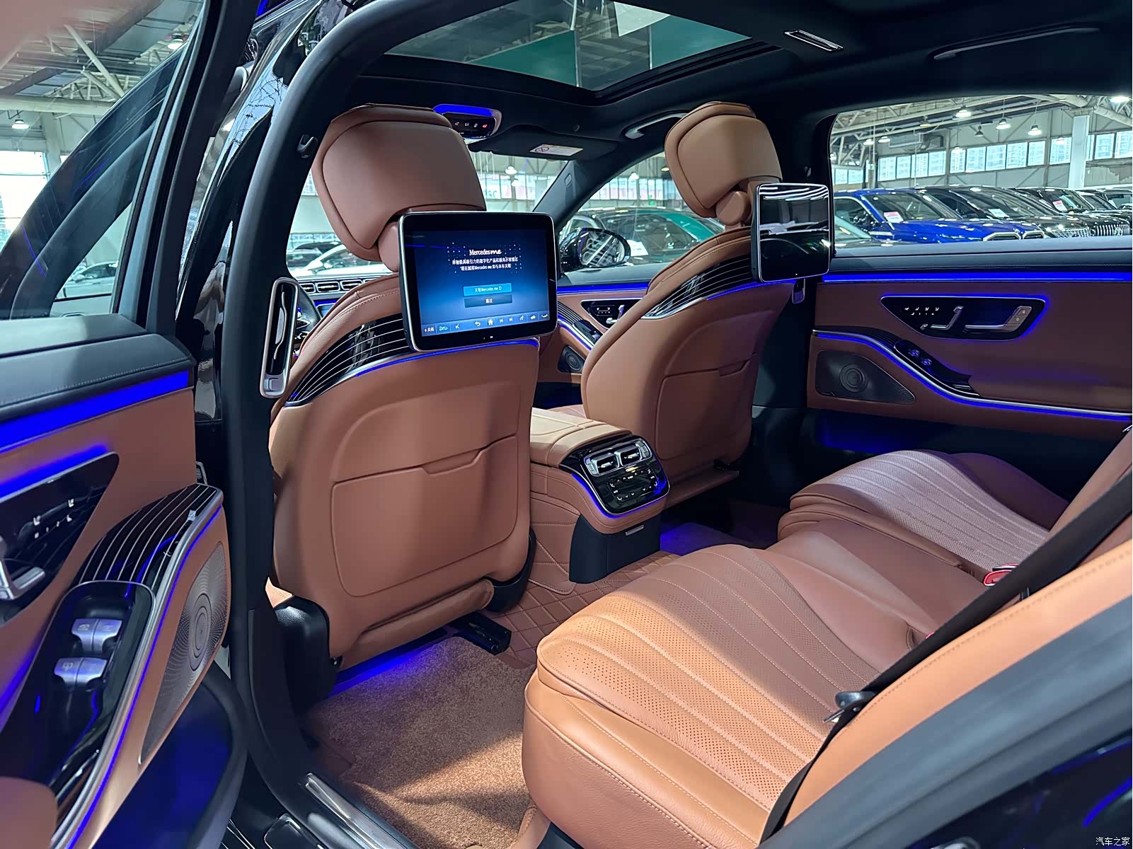 Mercedes-Benz S-Class, 2024 17