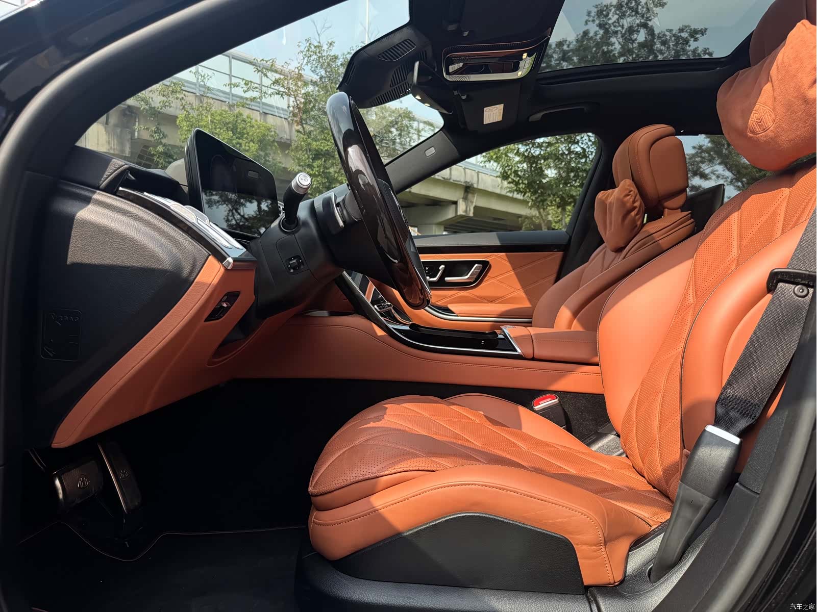 Maybach S-Class, 2023 13
