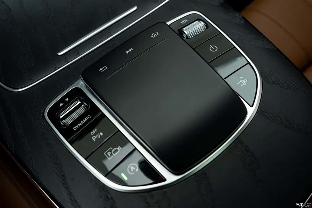 Mercedes-Benz E-Class, 2020 16