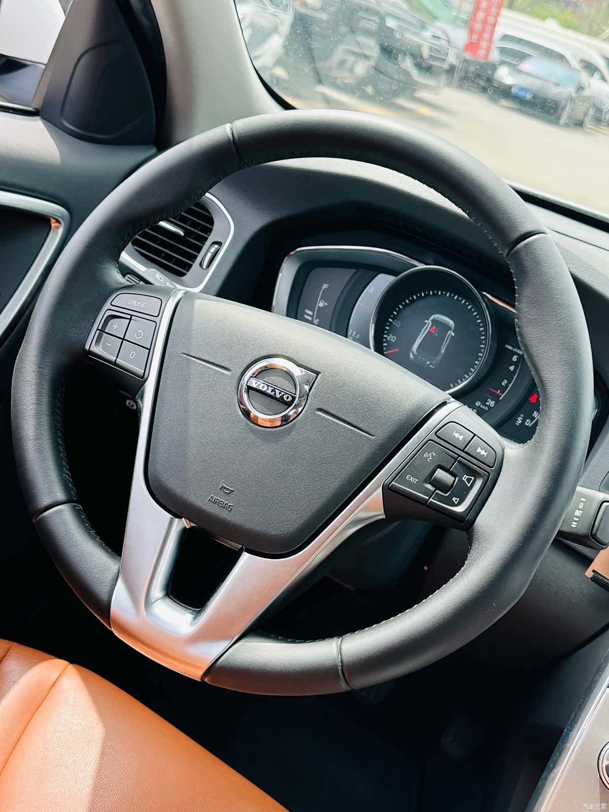 Volvo S60, 2019 14
