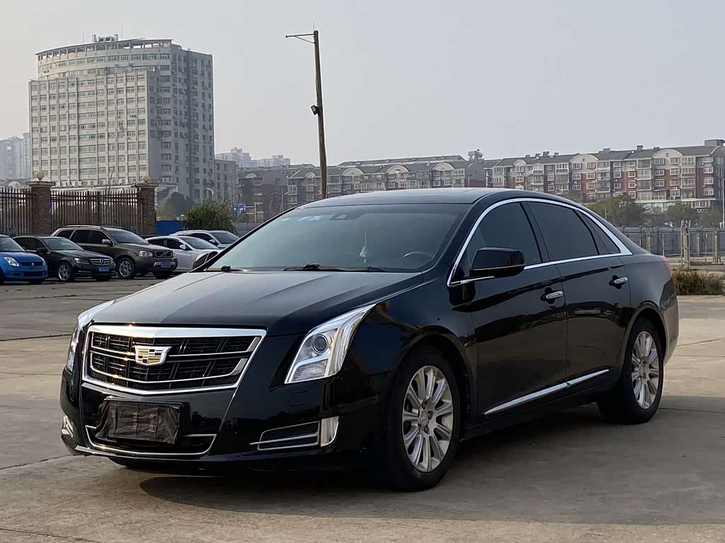 Cadillac XTS