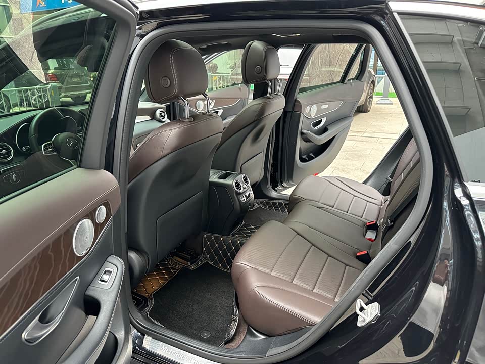 Mercedes-Benz GLC Mercedes-Benz GLC