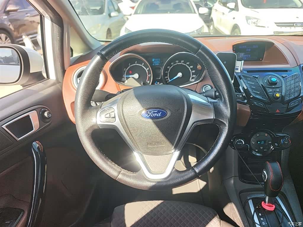 Ford 1.0, 2015 3