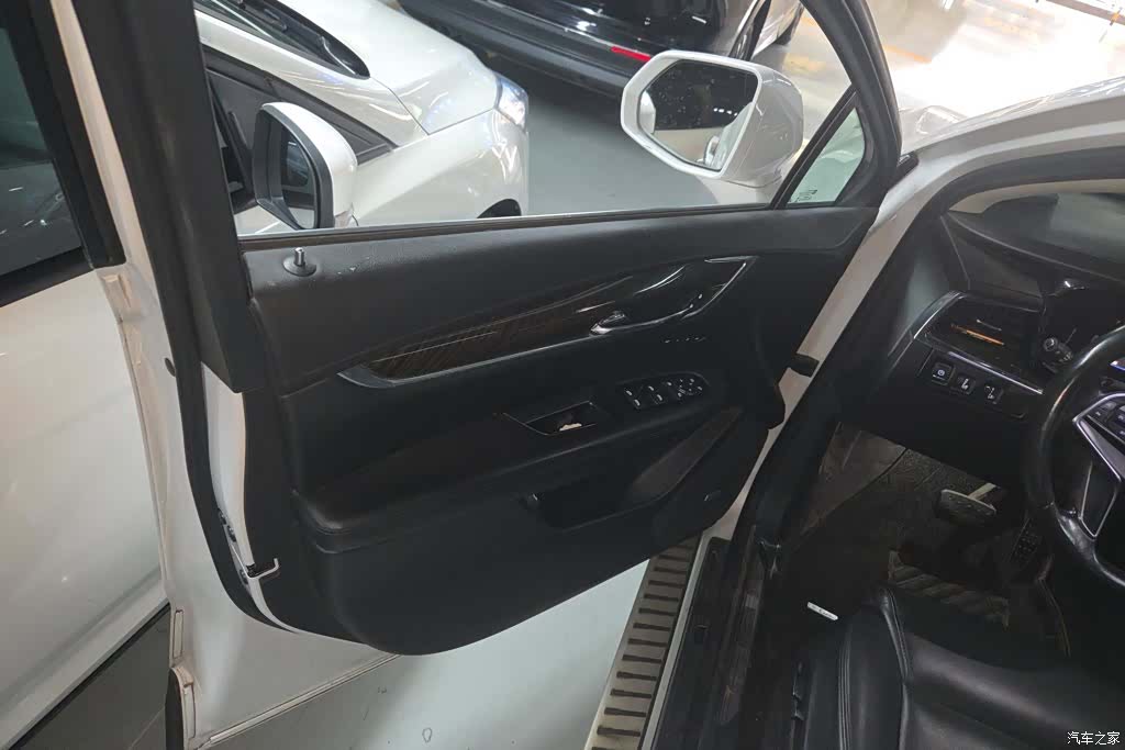 Cadillac XT5, 2017 7