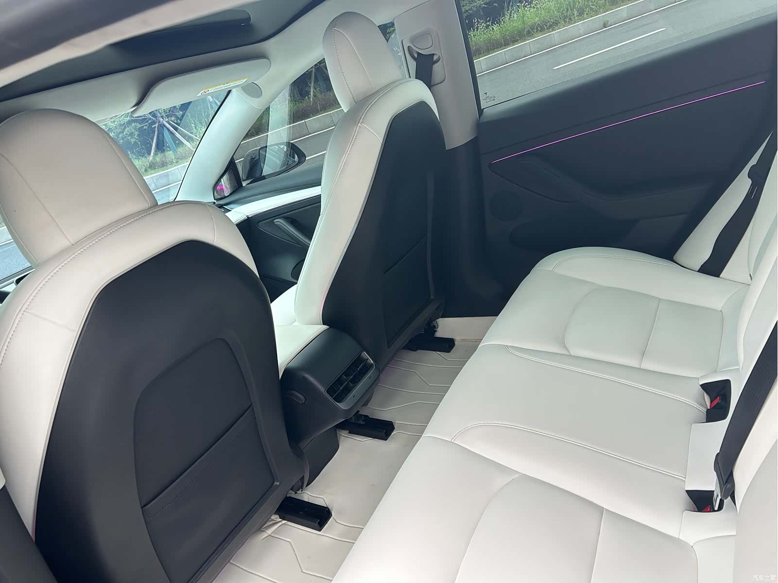 Tesla Model 3, 2021 все фото
