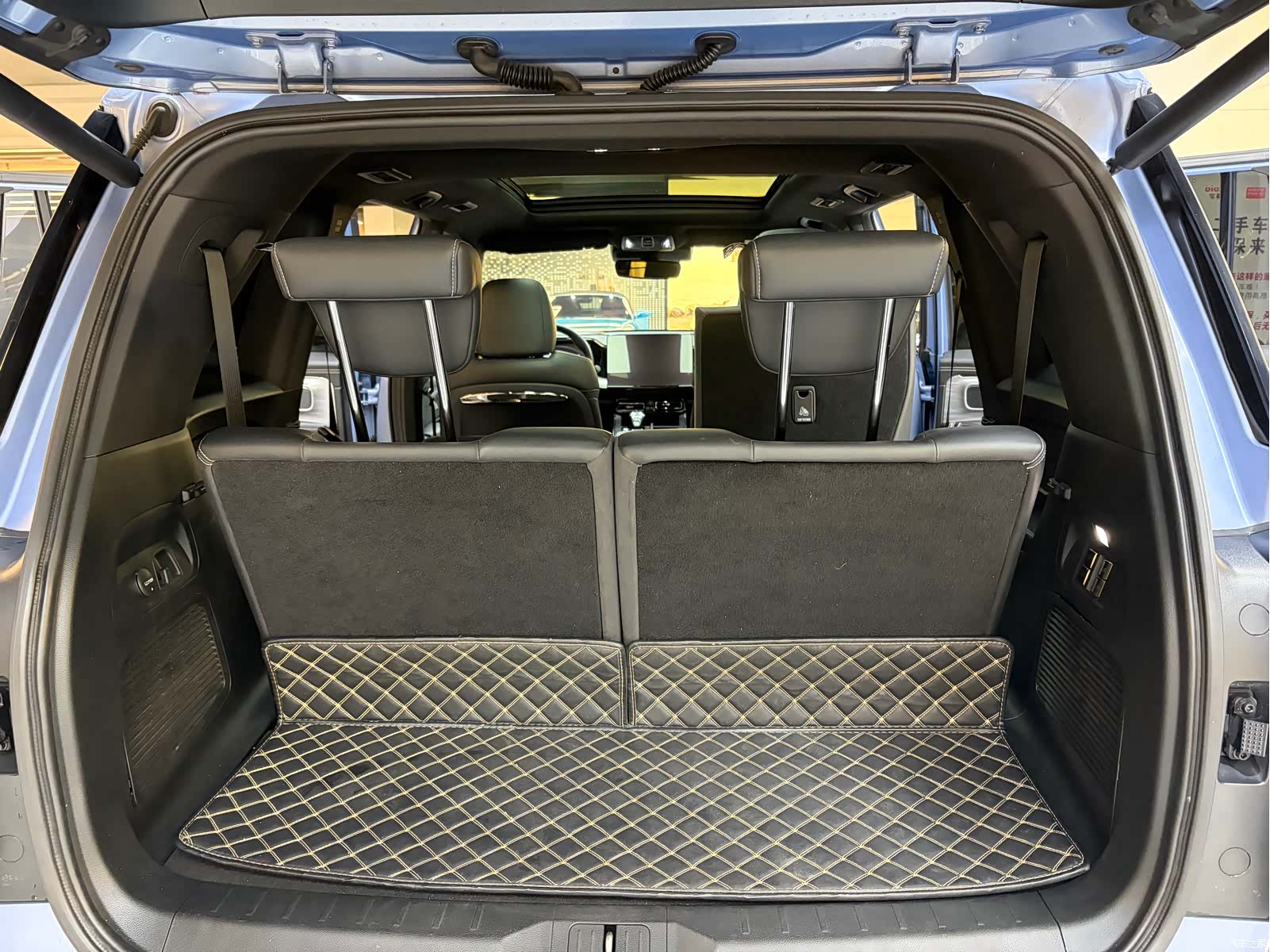Trumpchi GS8, 2022 28