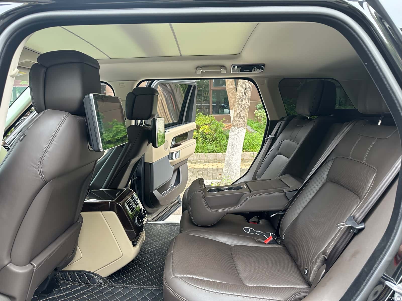 Land Rover Range Rover, 2022 16