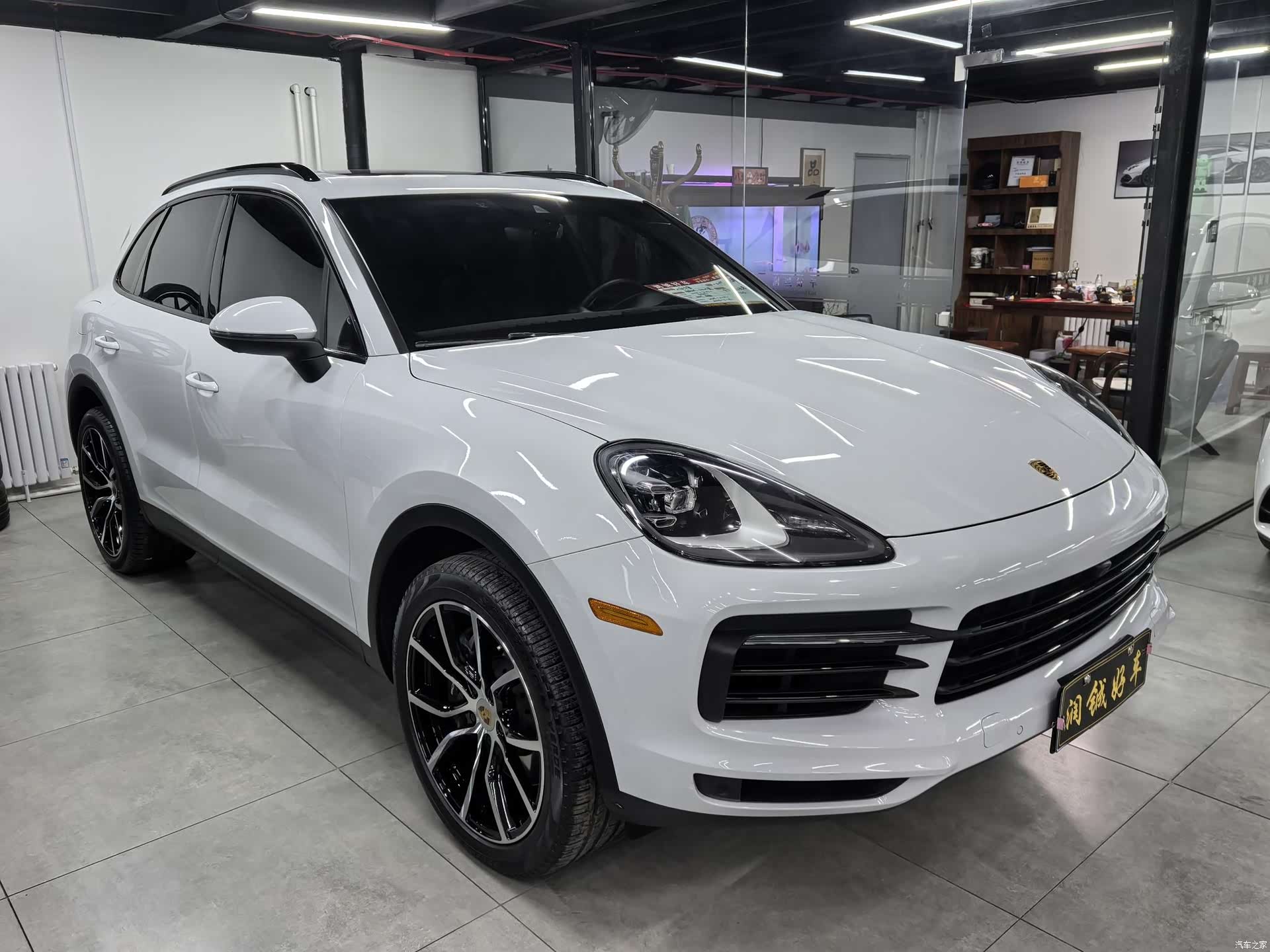 Porsche Cayenne, 2022 3