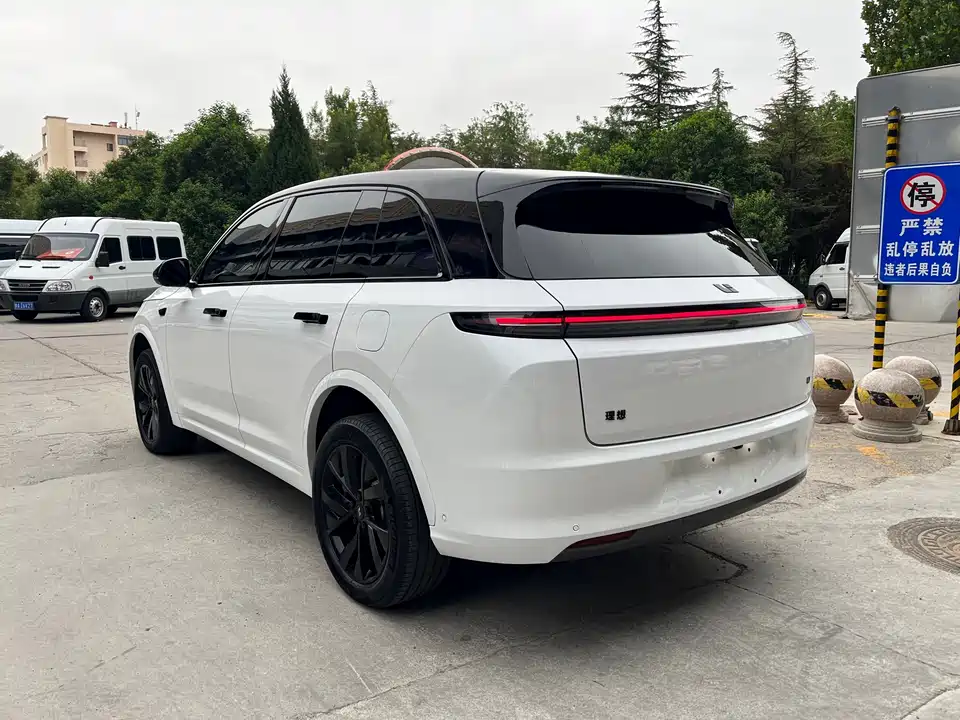 Li Auto Ideal L7