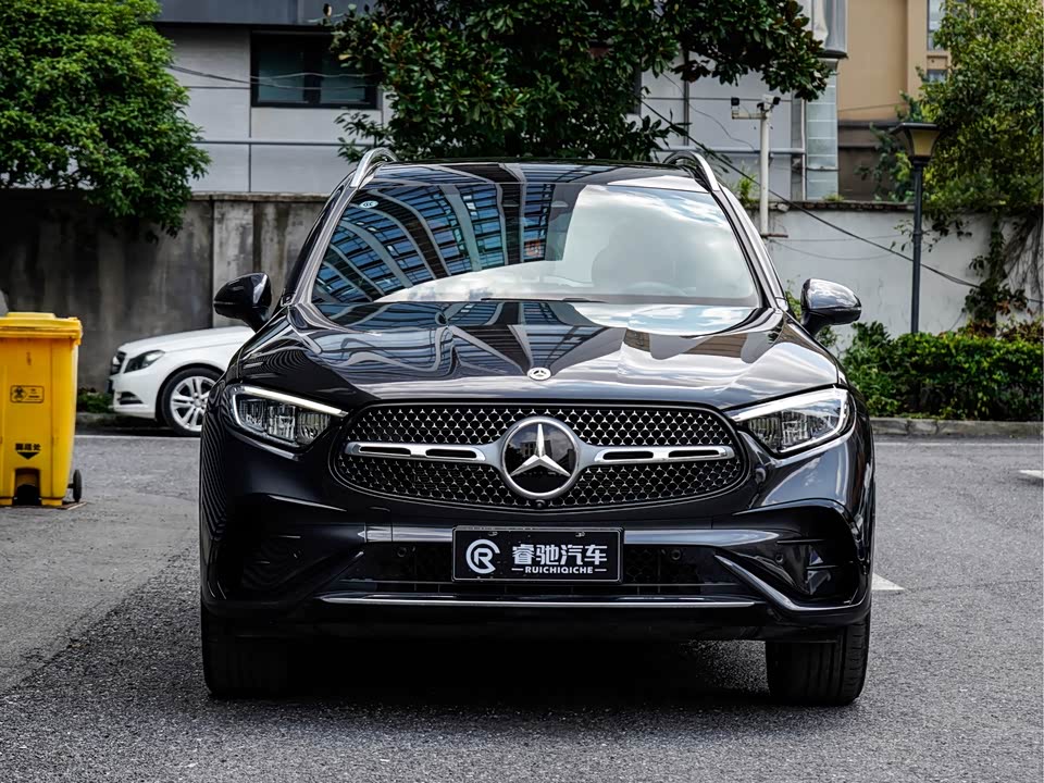 Mercedes-Benz GLC Mercedes-Benz GLC