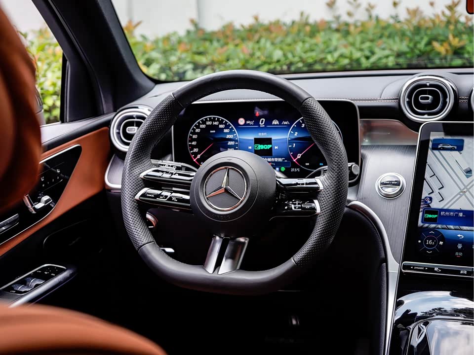 Mercedes-Benz GLC Mercedes-Benz GLC