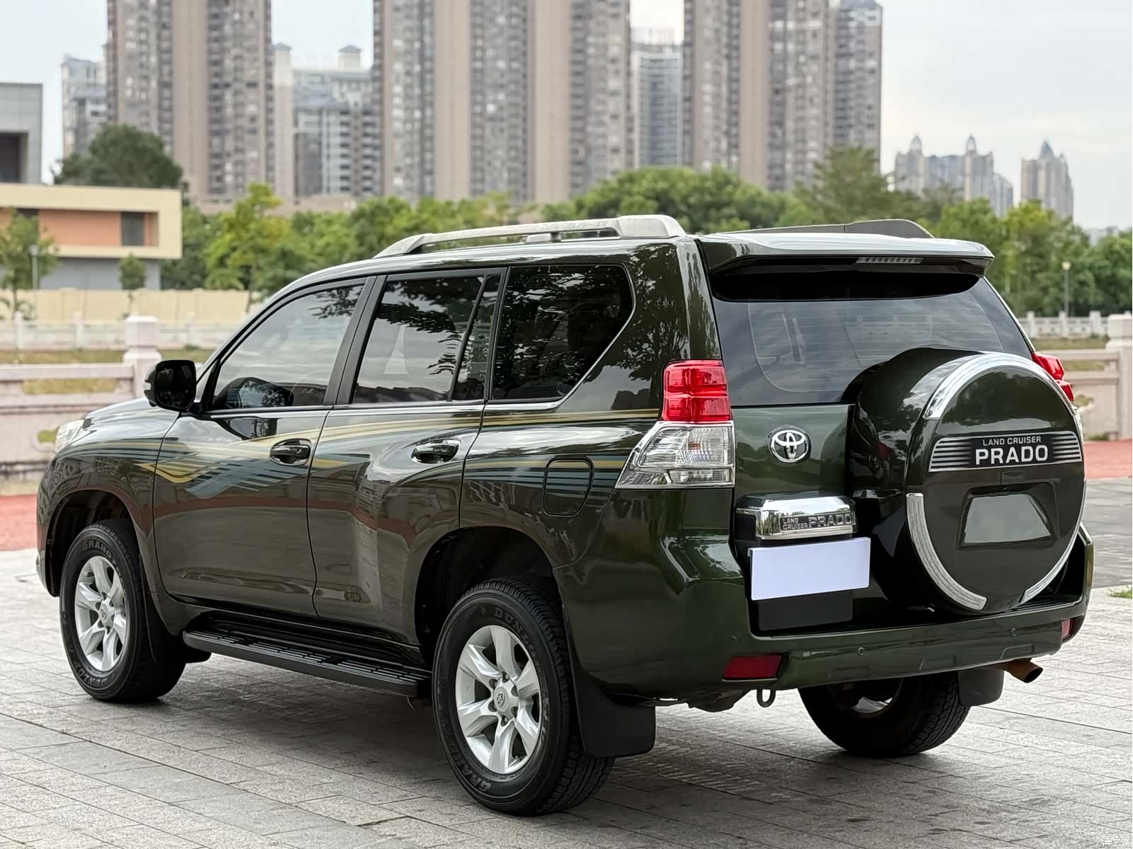 Toyota Prado, 2014 12