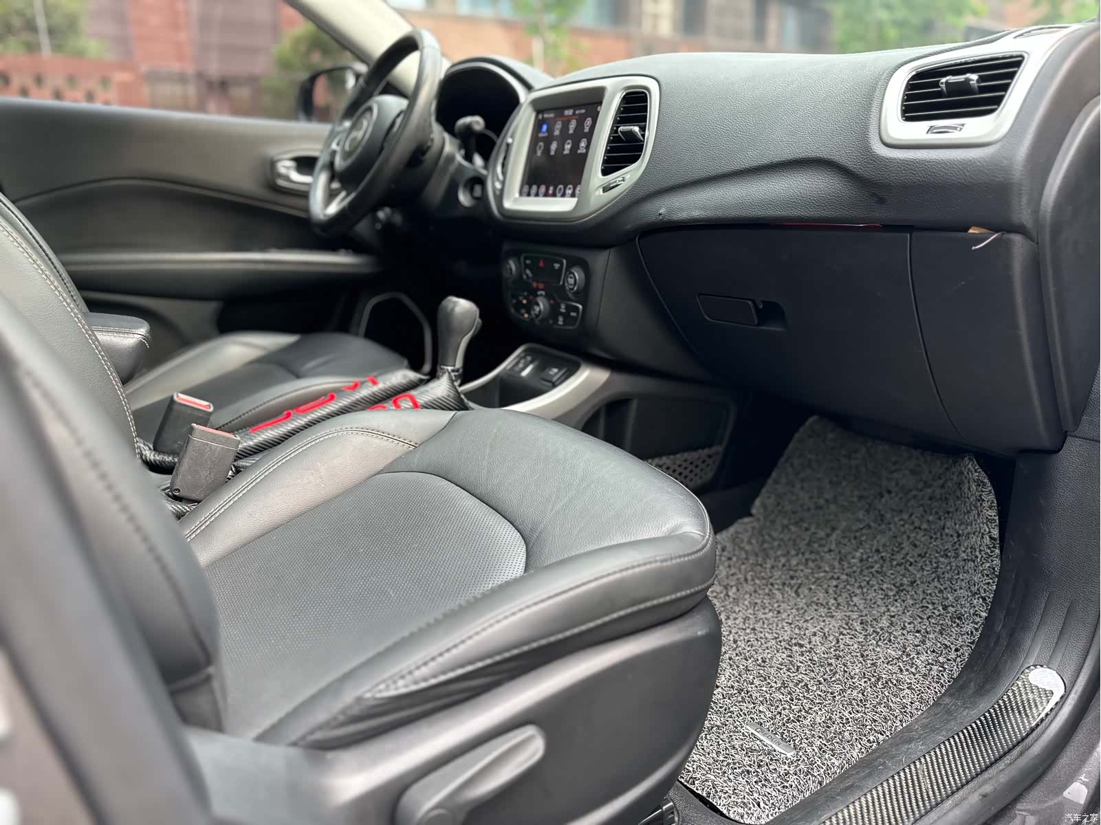 Jeep Compass, 2019 12