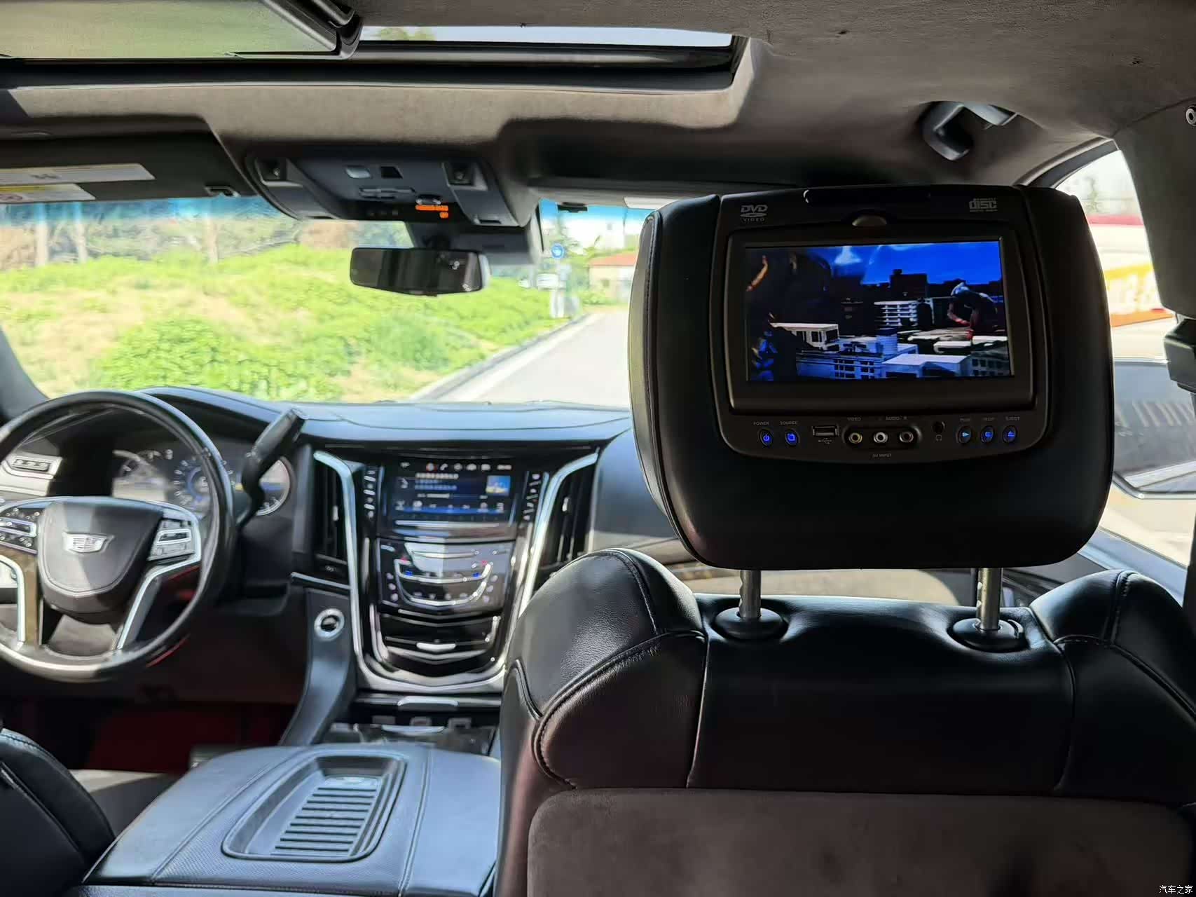 Cadillac Escalade, 2018 8