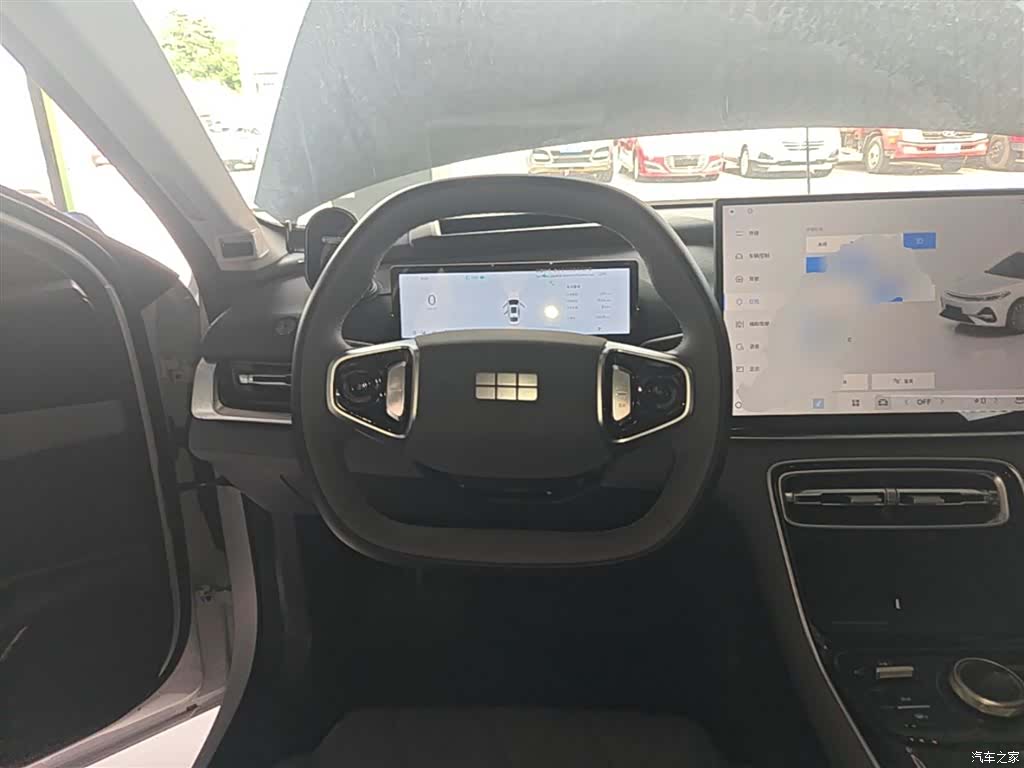 Geely A7, 2025 11