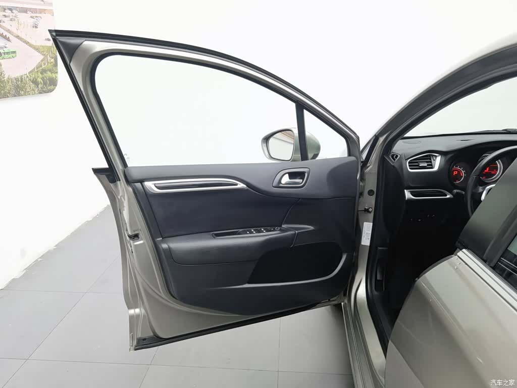 Citroen C4, 2016 8