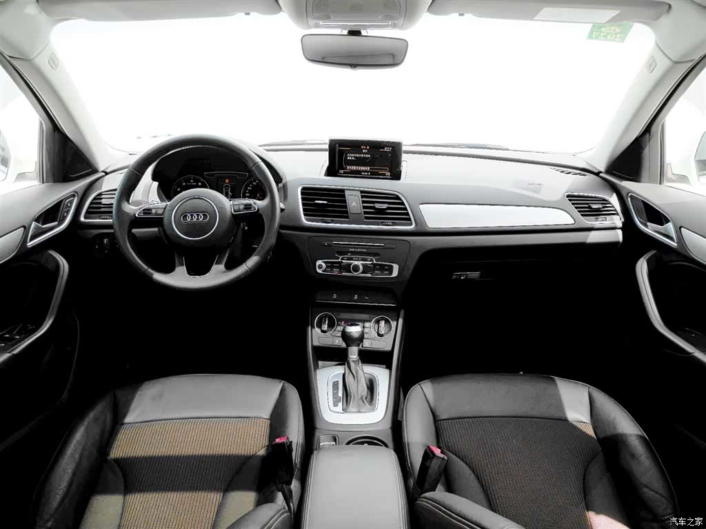 Audi Q3, 2019 11