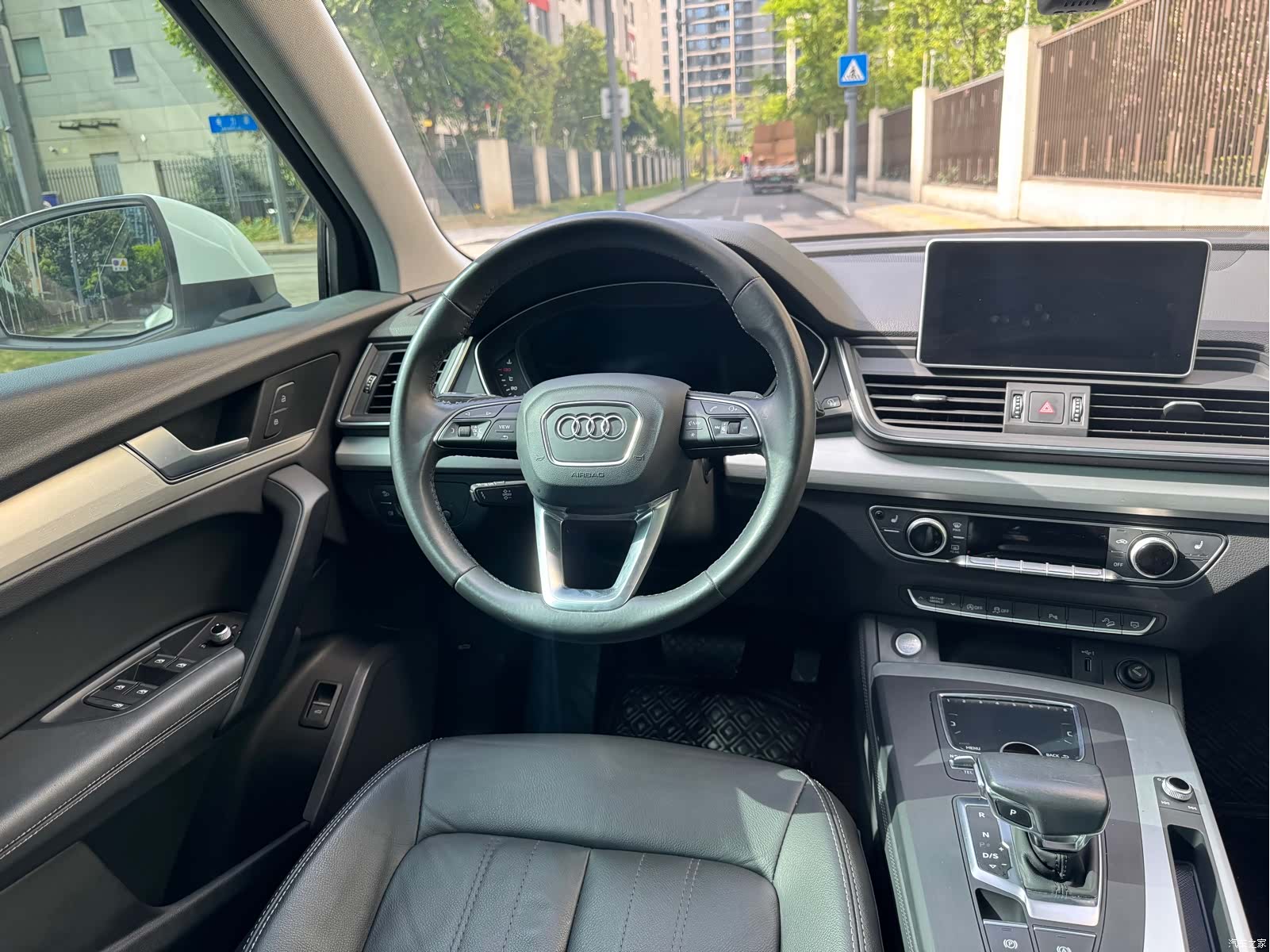 Audi Q5L, 2021 17