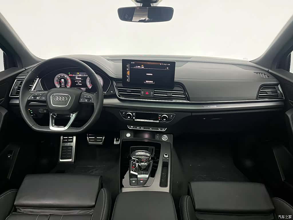 Audi Q5L, 2024 9