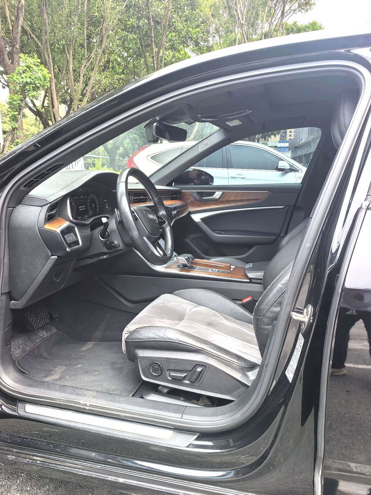 Audi A6L, 2020 6