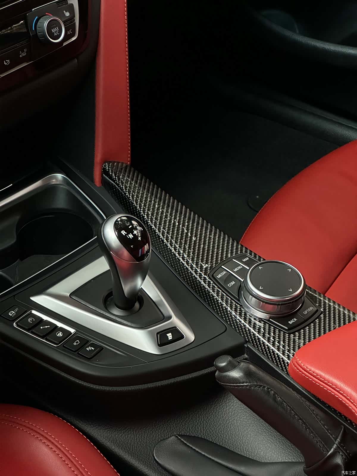 BMW M4, 2019 8