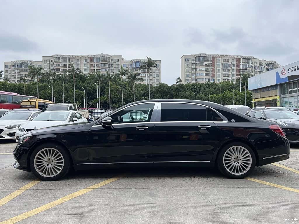 Maybach S-Class, 2020 4