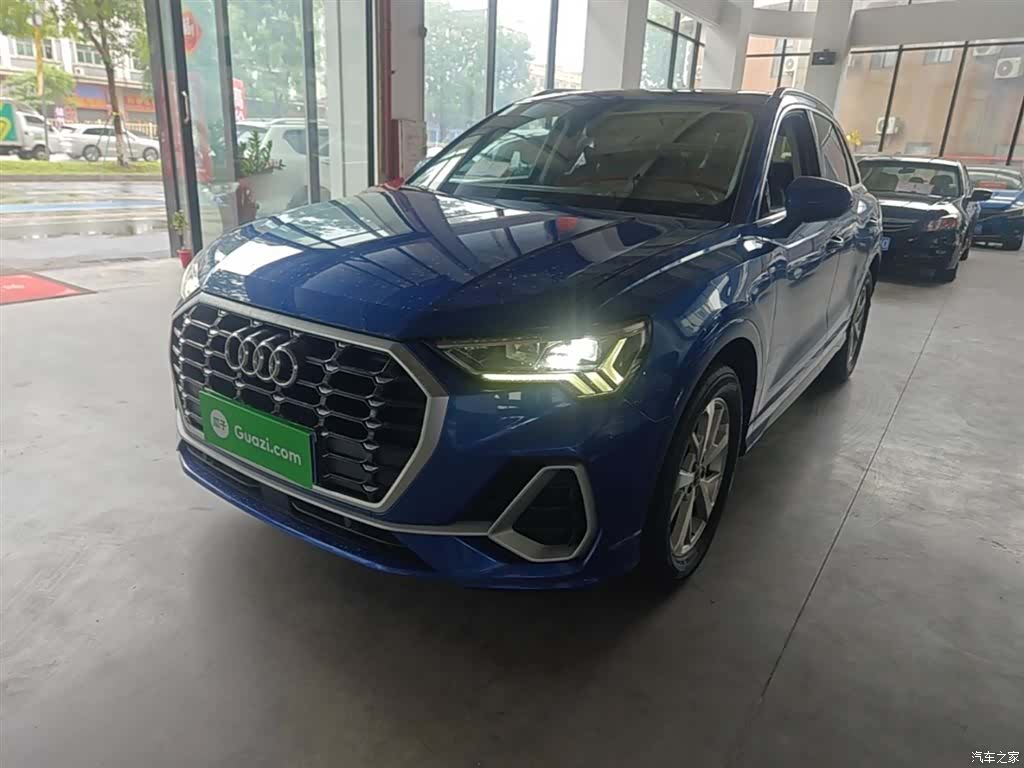 Audi Q3, 2020 1
