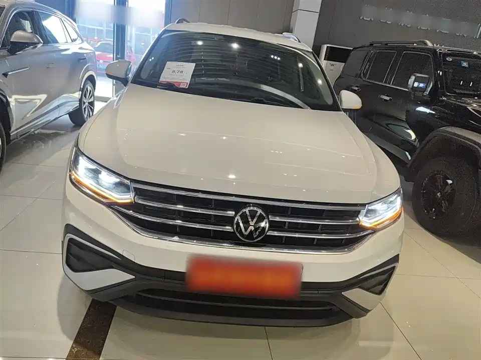 Volkswagen Tiguan L