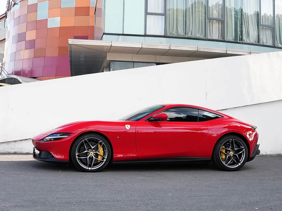Ferrari Roma