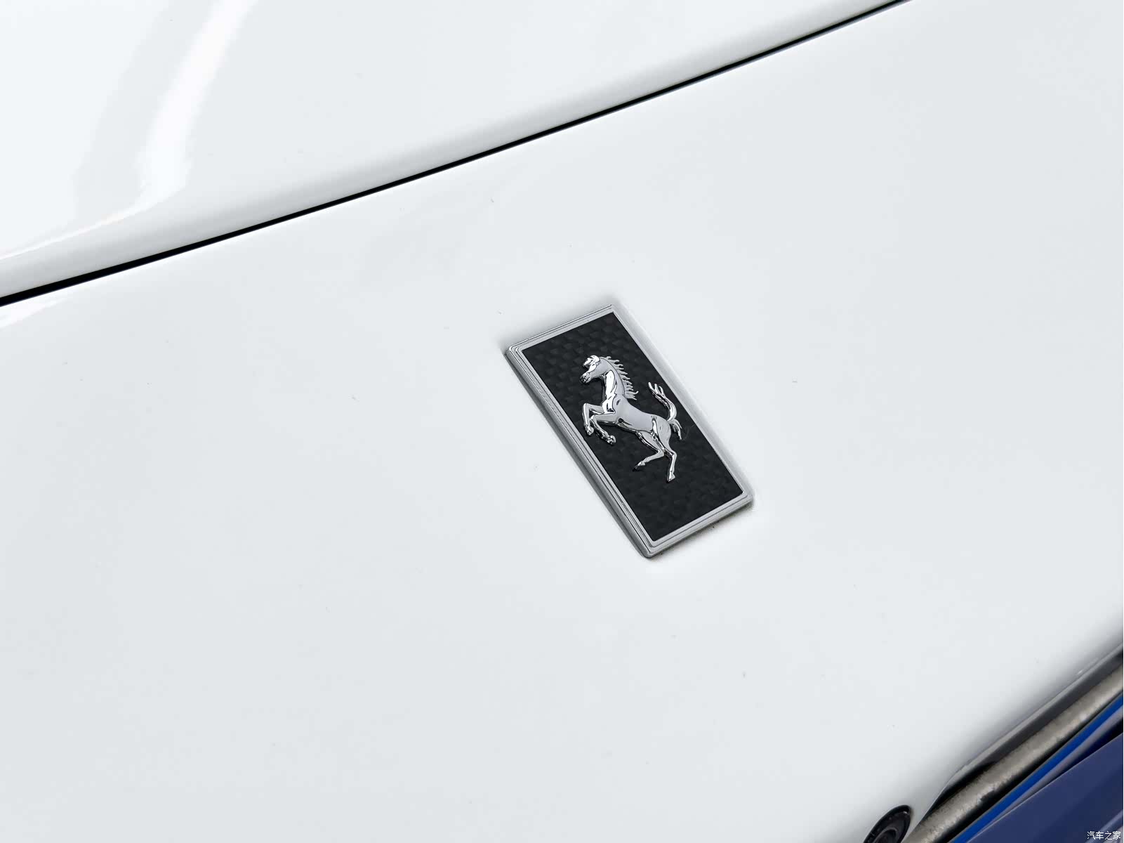 Ferrari 488, 2016 13