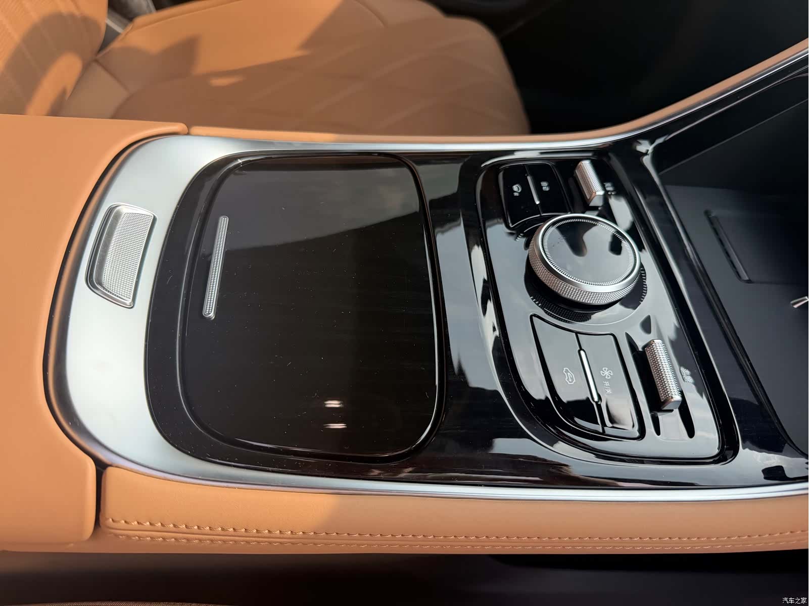 Geely A7, 2025 13