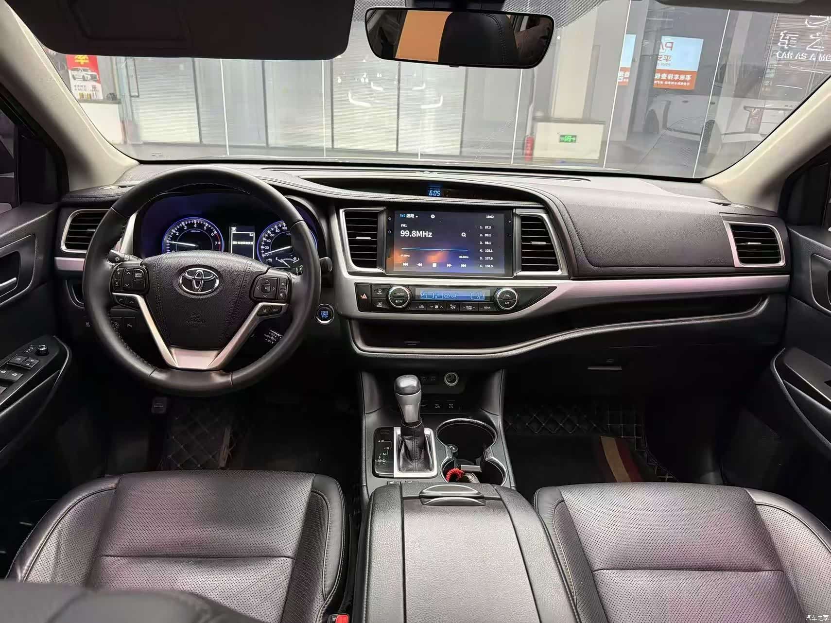 Toyota Highlander, 2018 все фото