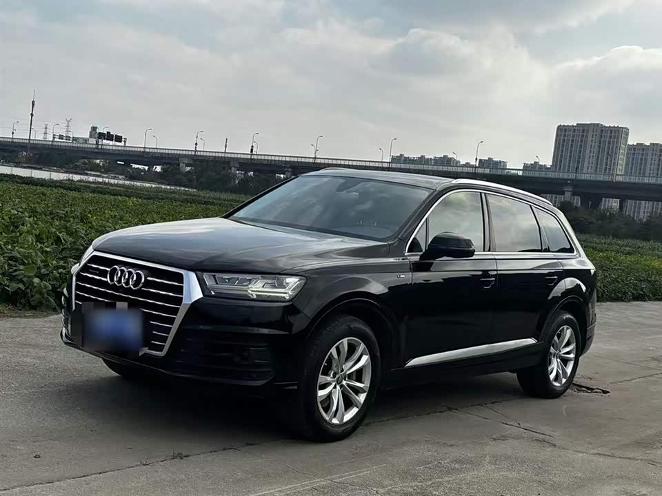 Audi Q7 Audi Q7