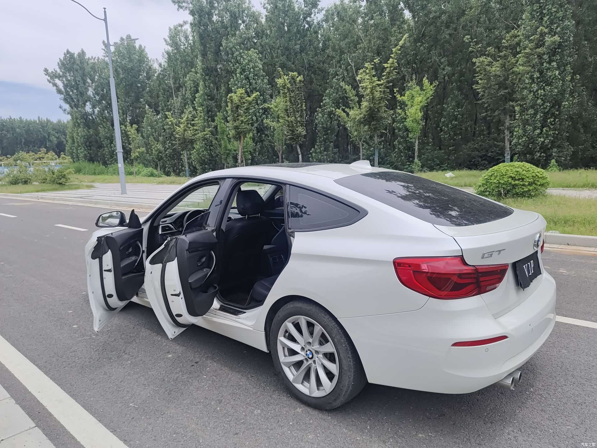 BMW 3 Series, 2019 12