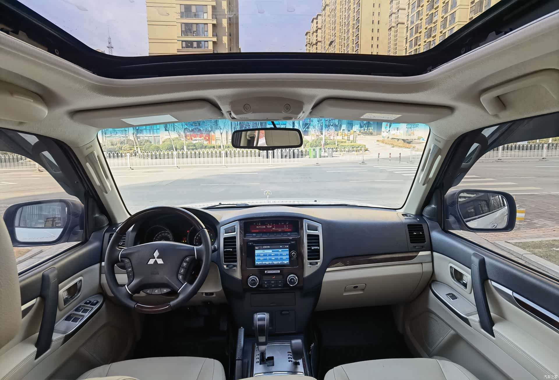 Mitsubishi Pajero, 2020 8
